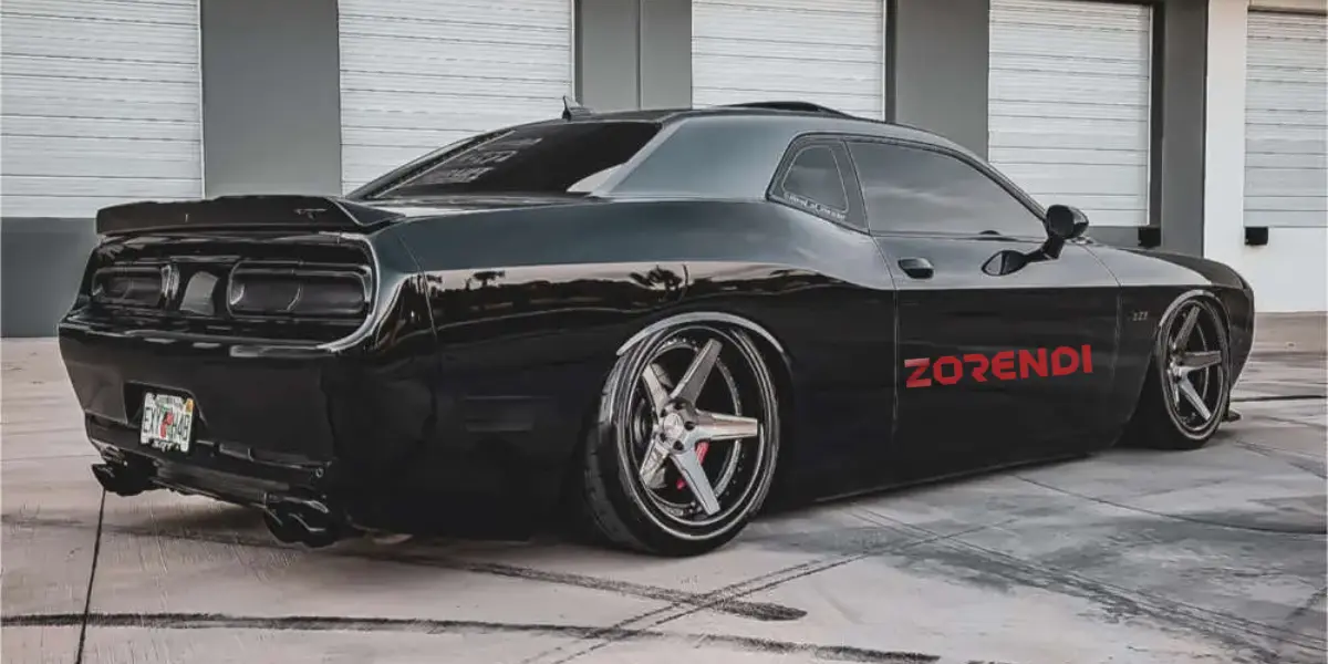 Dodge Challenger SRT