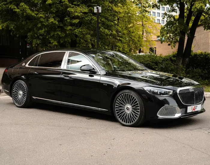 review of the Maybach S680