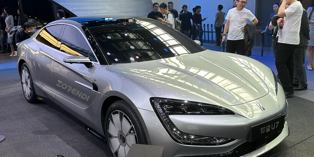 Yangwang U7