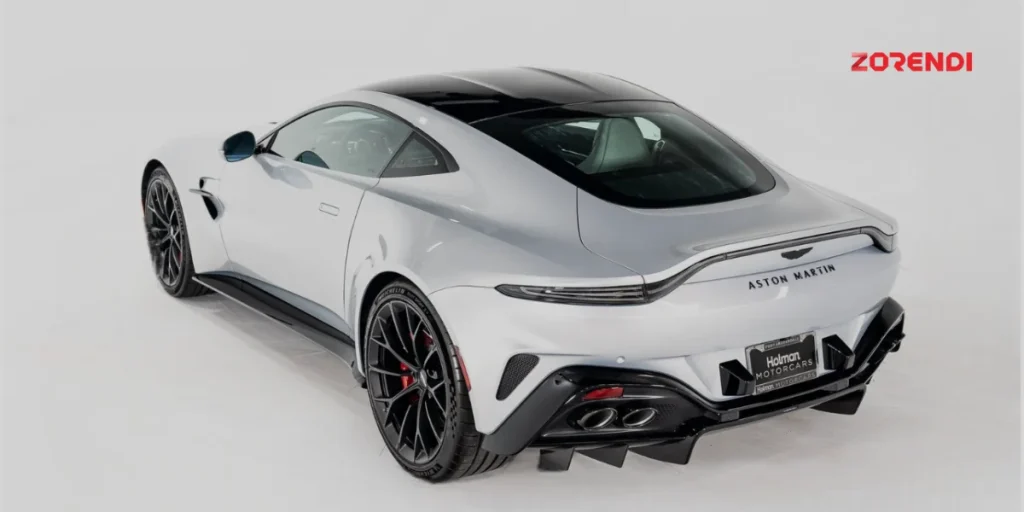 Aston Martin Vantage Review : Is the Aston Martin Vantage Right for You?