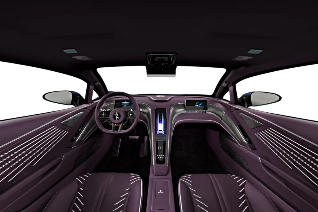 BYD Yangwang U9 interior