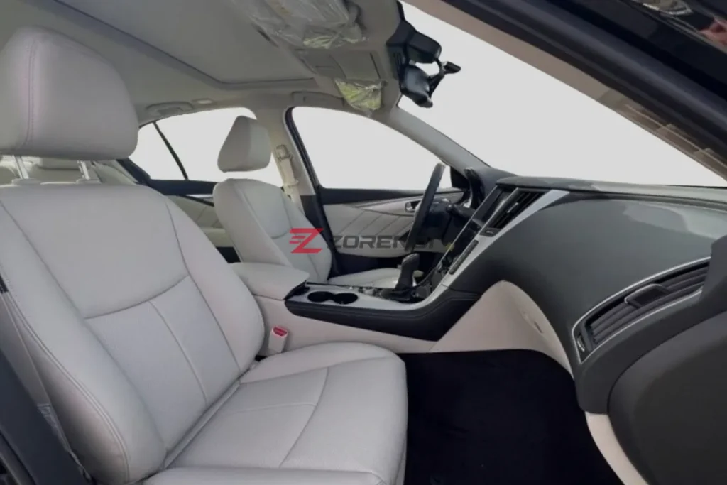 Infiniti Q50 Luxe 2024 0KM