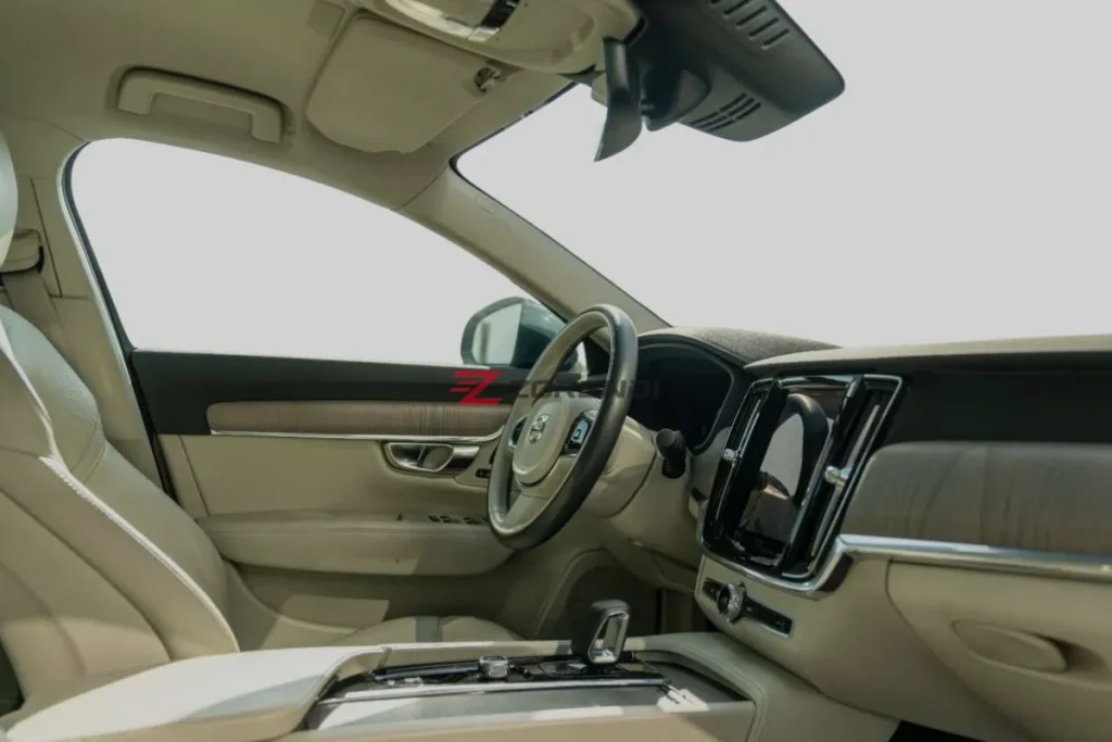 Volvo S90 2023 Luxury Sedan 55000KM