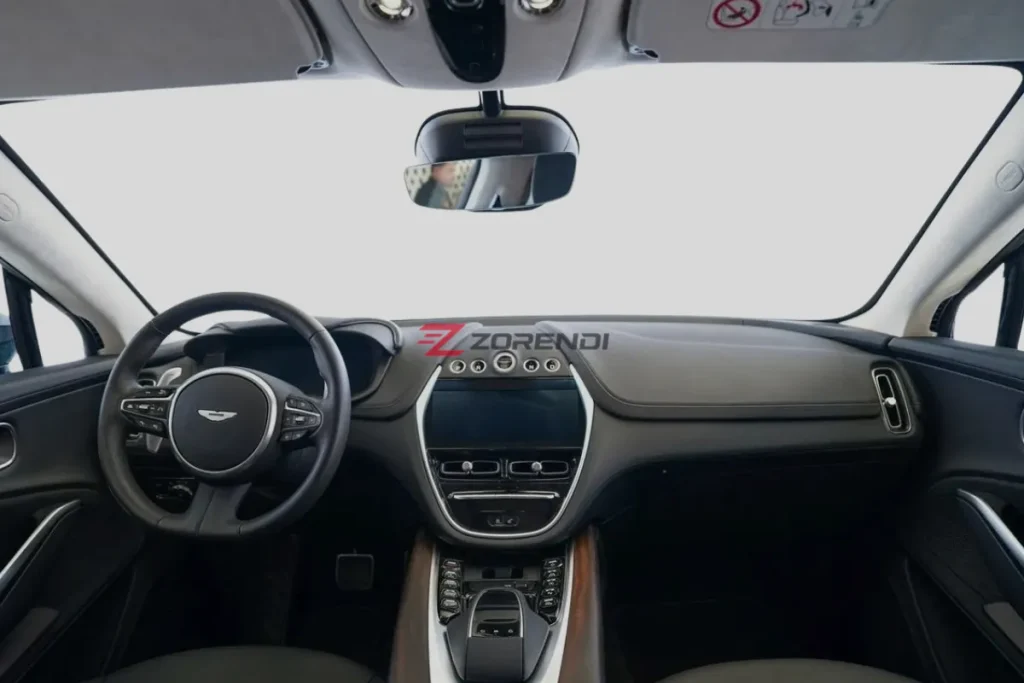 Aston Martin DBX 2023 1000KM