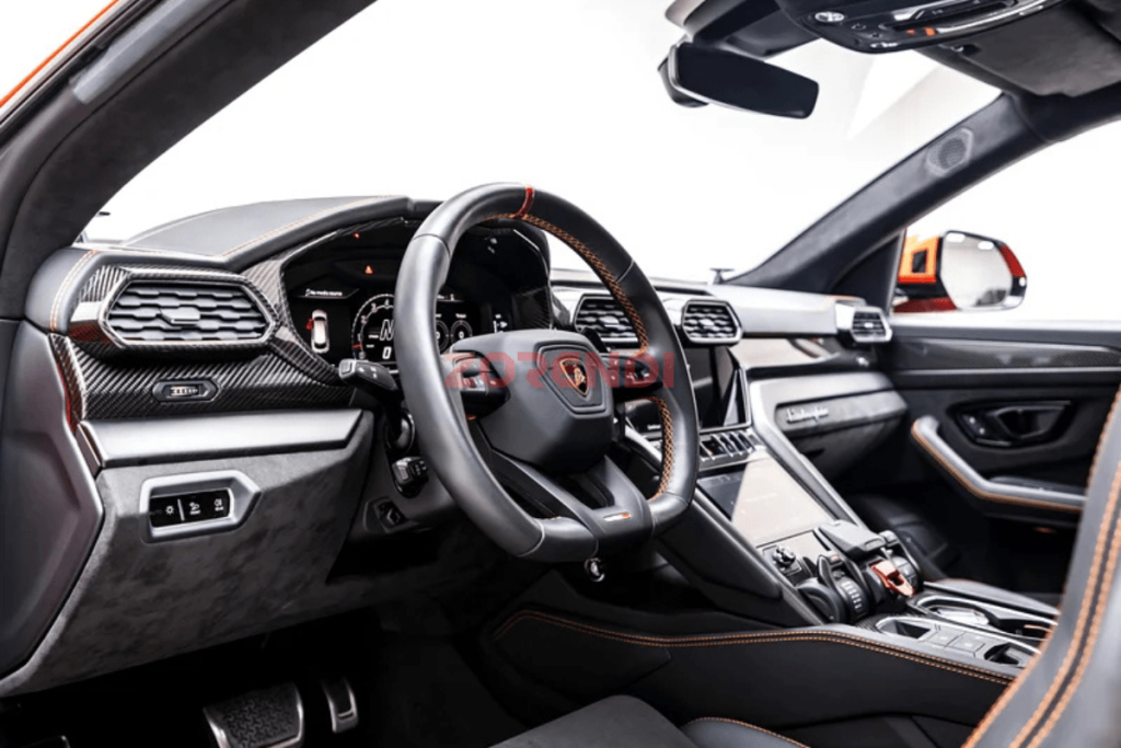2023 Lamborghini Urus S 11763KM