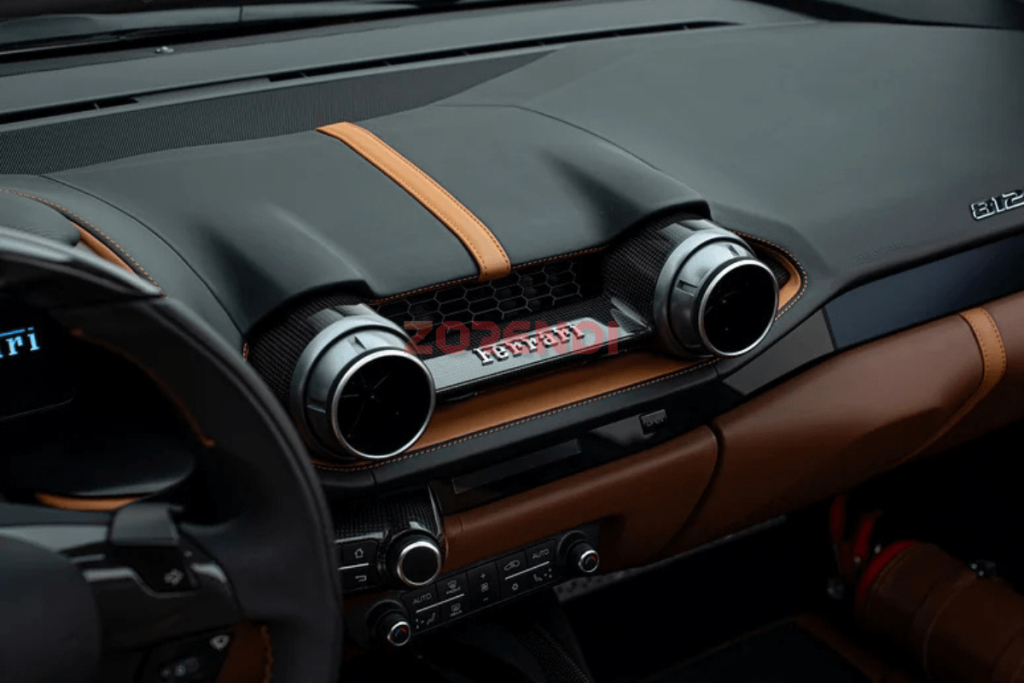 2023 Ferrari 812 GTS 4500KM