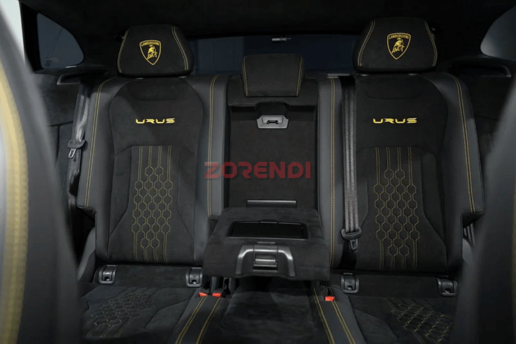 2023 Lamborghini Urus Performante 4000KM