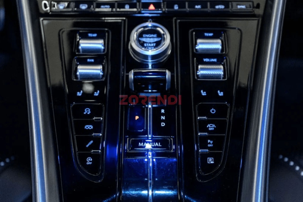 2024 Aston Martin DB12 Coupe 4336KM