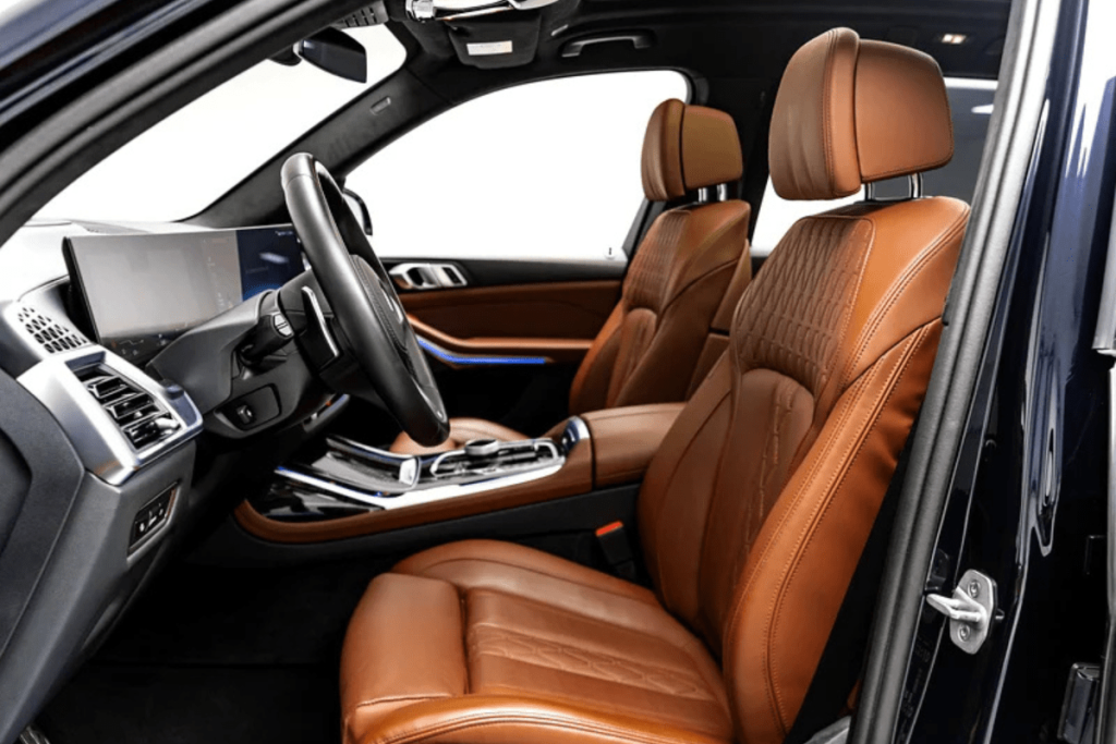 2025 BMW X7 40i M Sport 22665KM