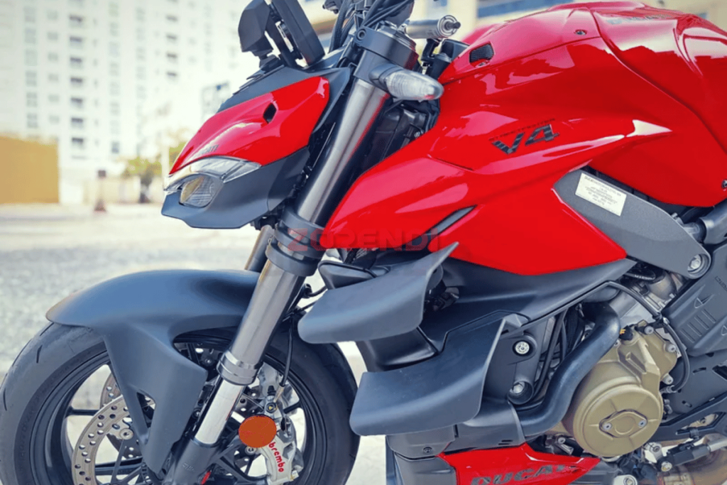 2023 Ducati Streetfighter V4 2600Km