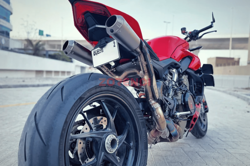 2023 Ducati Streetfighter V4 2600Km