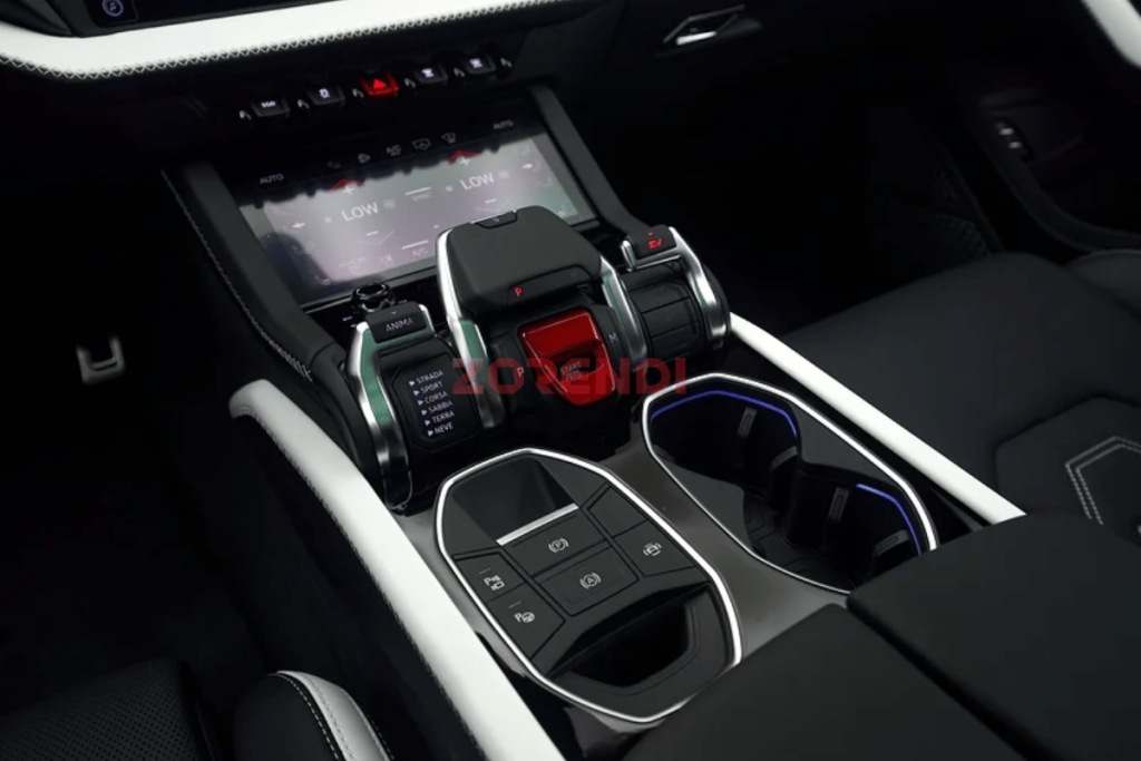 2025 Lamborghini Urus SE 50KM