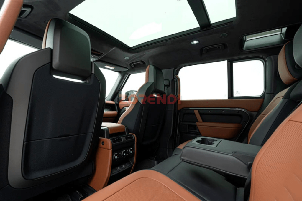 2025 Land Rover Defender 110 0KM