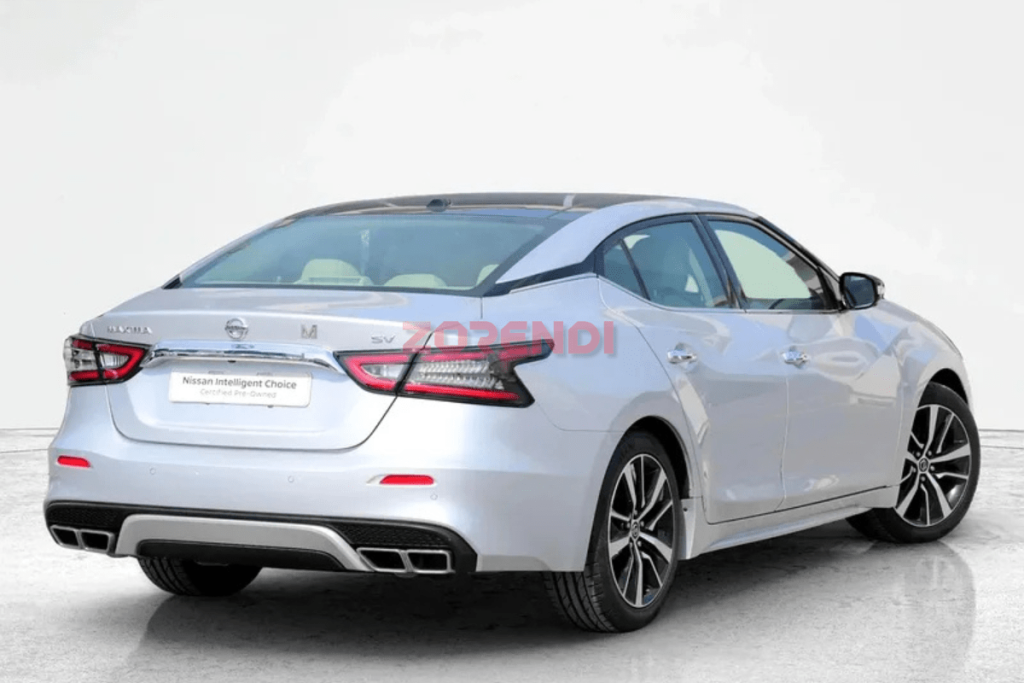 2021 Nissan Maxima SV 74890KM