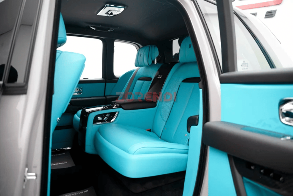 2026 Rolls-Royce Cullinan Black Badge 60Km