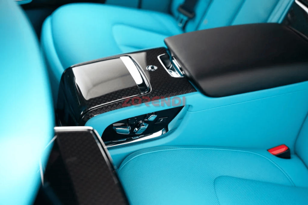 2026 Rolls-Royce Cullinan Black Badge 60Km