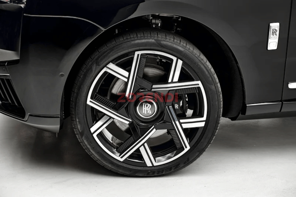 2025 Rolls-Royce Cullinan Standard 50KM