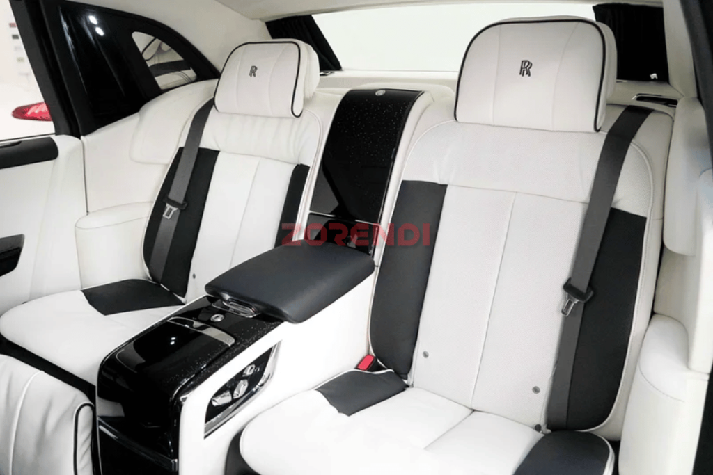 2025 Rolls-Royce Phantom Extended Wheel Base 71 KM
