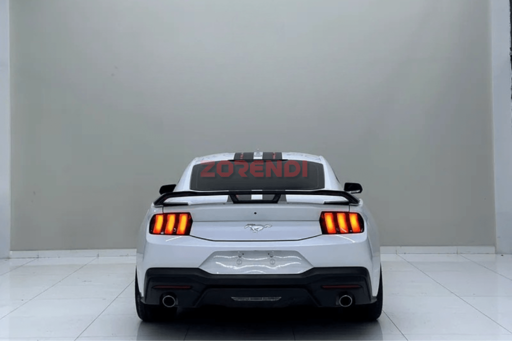 2024 Ford Mustang Ecoboost 35000KM