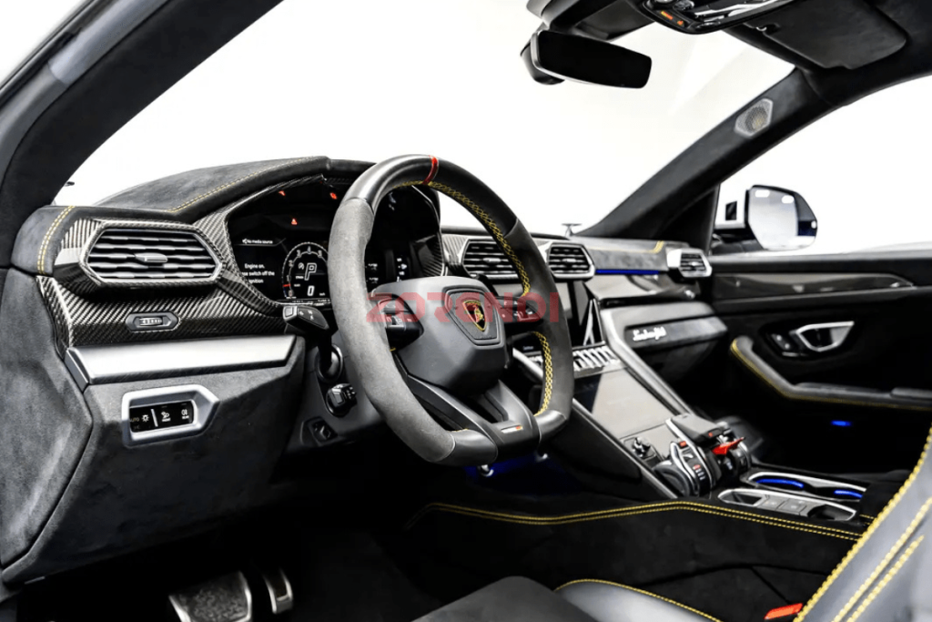2023 Lamborghini Urus Performante 43614KM