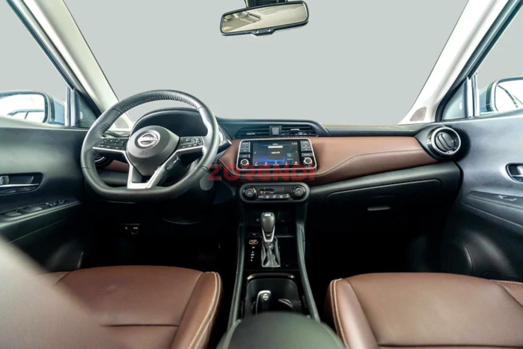 2024 Nissan Kicks SL 2756KM