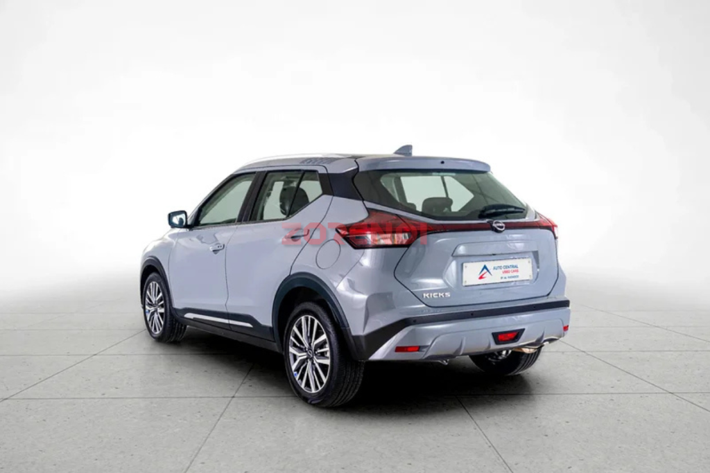 2024 Nissan Kicks SL 2756KM