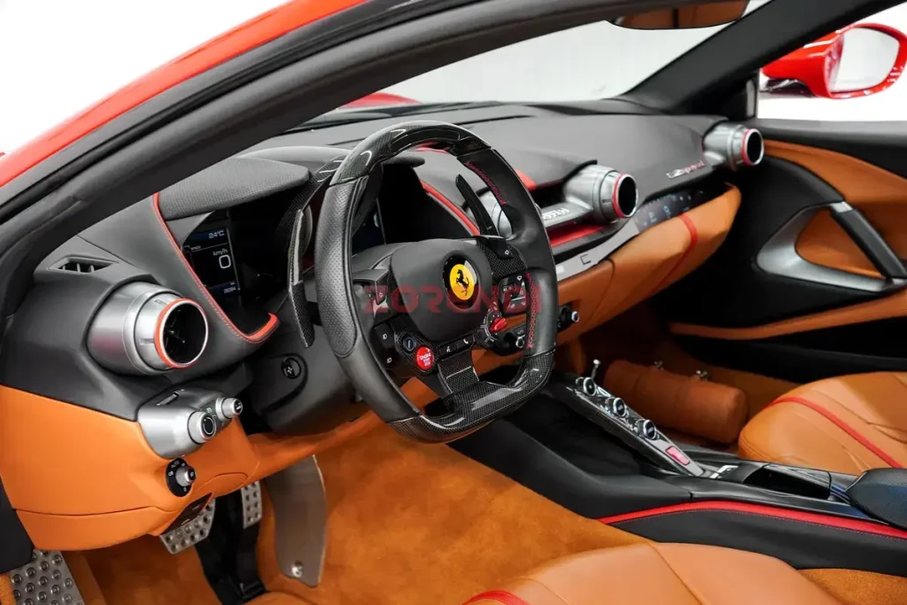 2020 Ferrari 812 Superfast V12 28000KM