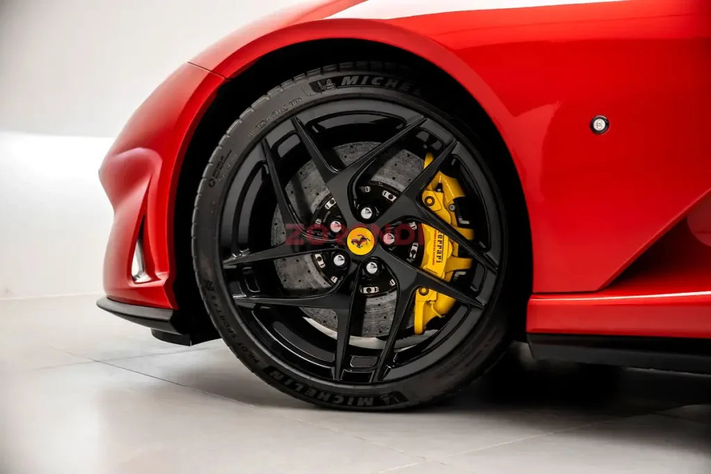2020 Ferrari 812 Superfast V12 28000KM