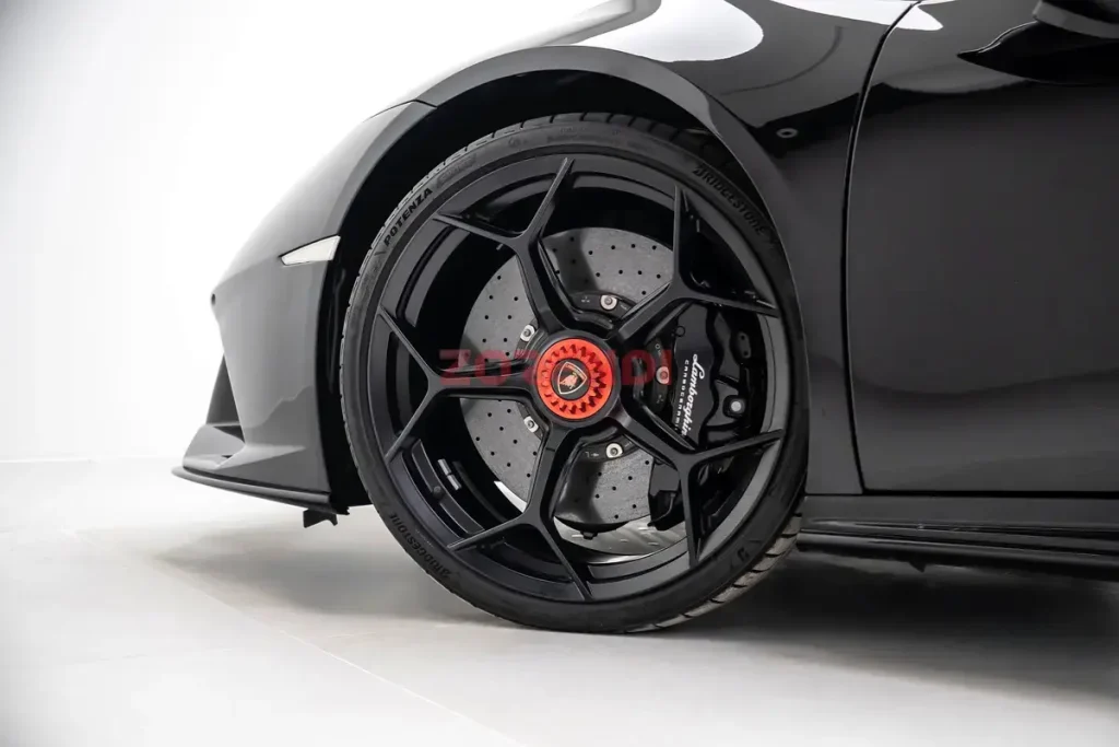 2023 Lamborghini Huracán EVO Spyder 5100KM