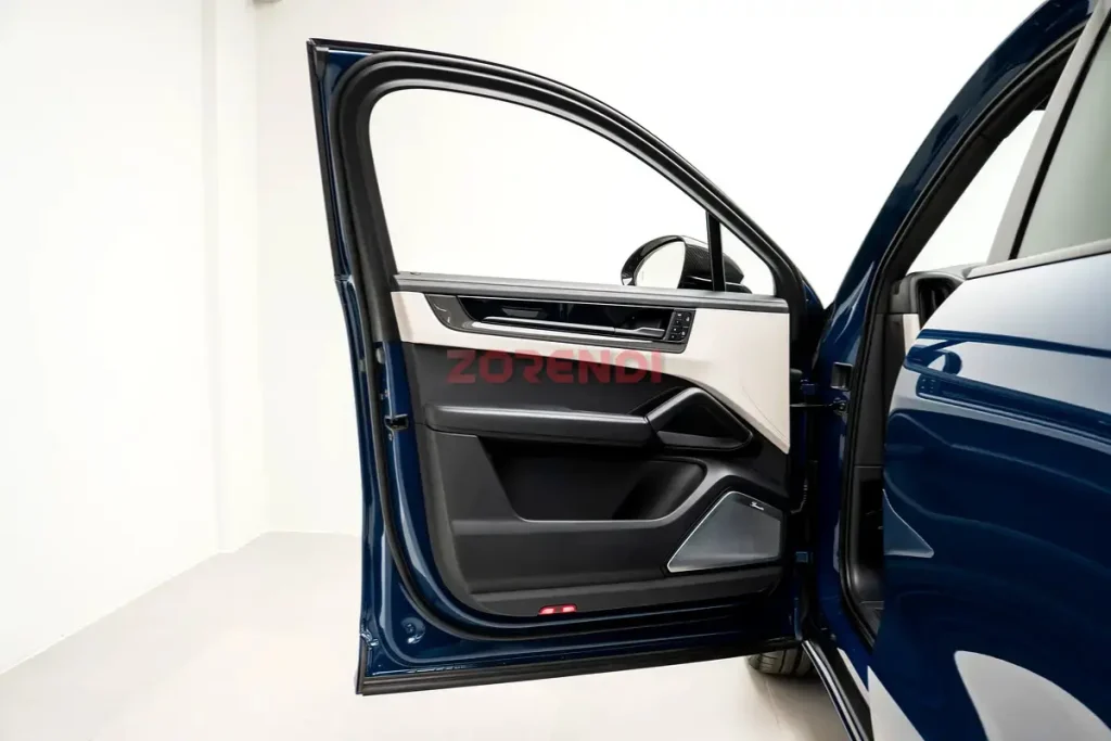 2025 Porsche Cayenne GTS Coupé 27000KM