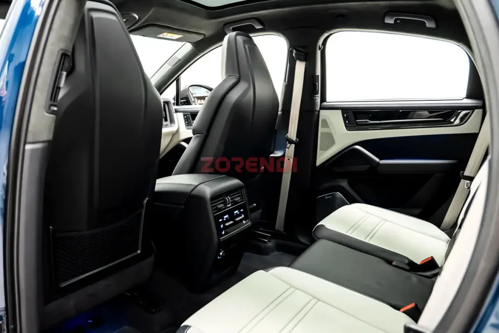 2025 Porsche Cayenne GTS Coupé 27000KM
