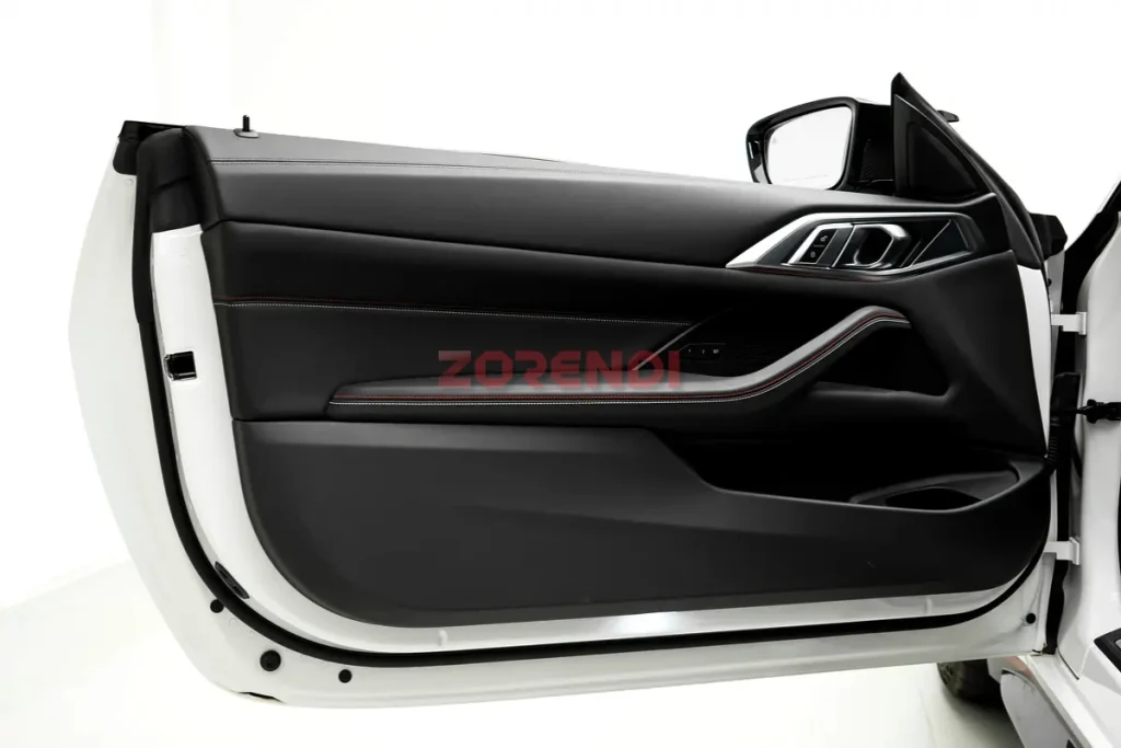 2023 BMW M4 700KM
