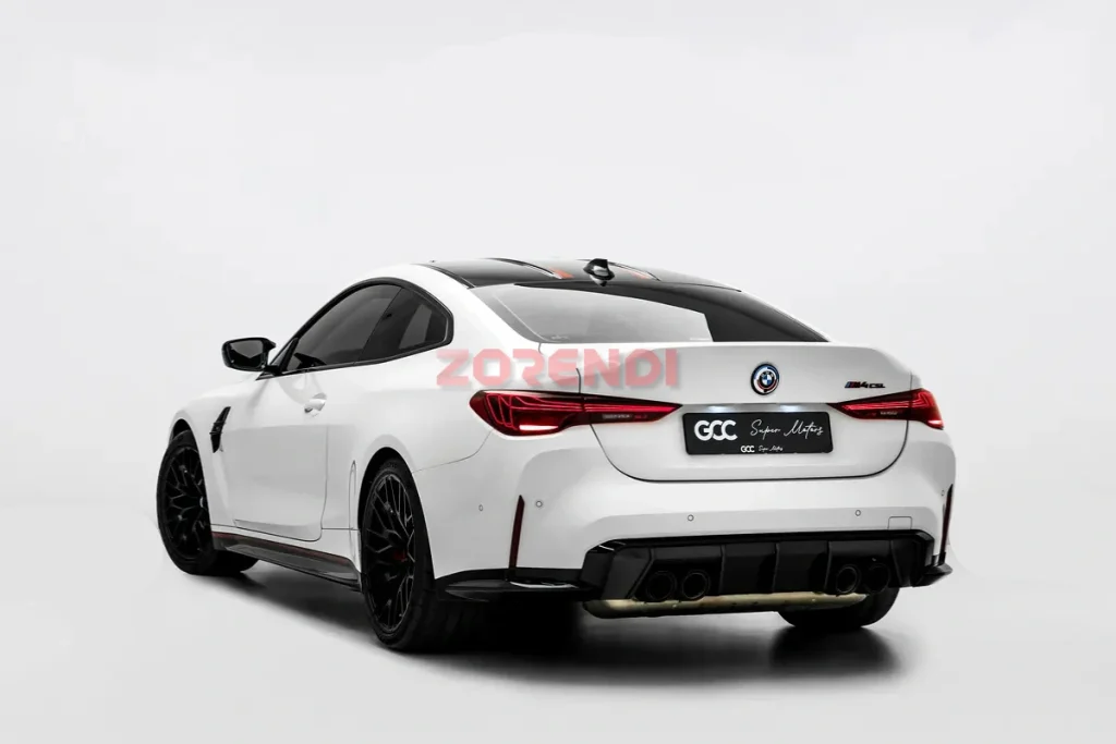 2023 BMW M4 700KM