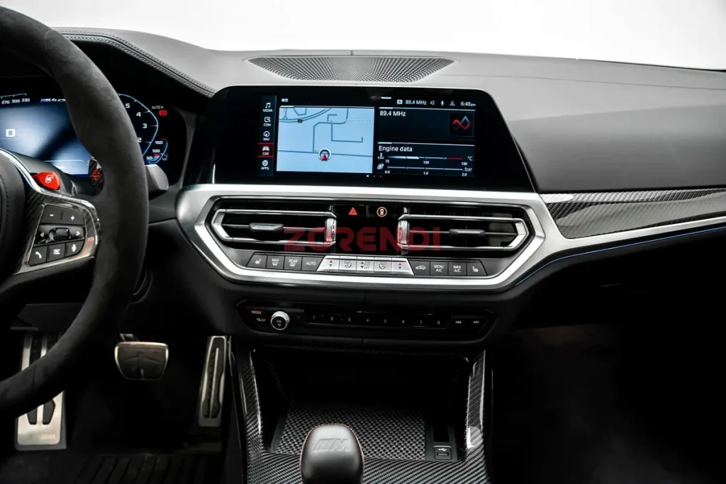 2023 BMW M4 700KM