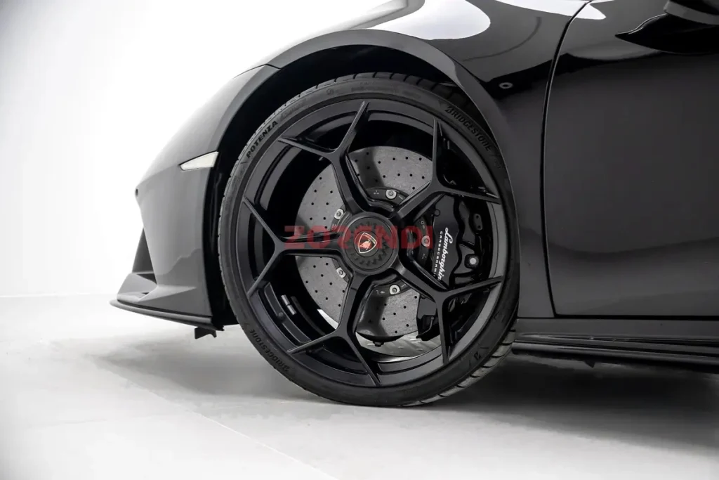 2023 Lamborghini Huracan EVO Spyder 5100KM