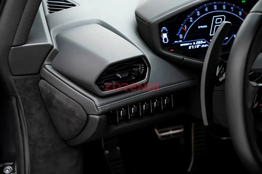 2023 Lamborghini Huracan Tecnica 5600KM