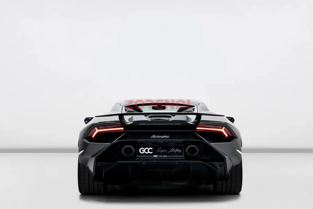 2023 Lamborghini Huracan Tecnica 5600KM