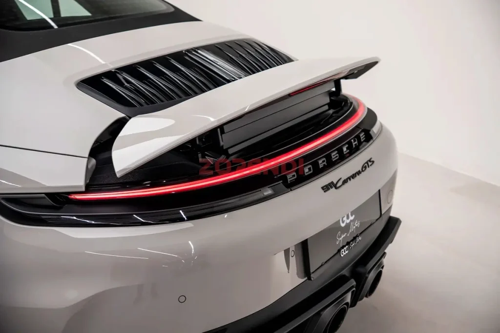 2026 Porsche Carrera - 911 GTS 25KM