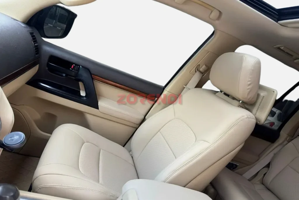 2016 Toyota Land Cruiser GXR 60th Anniversary 127250KM