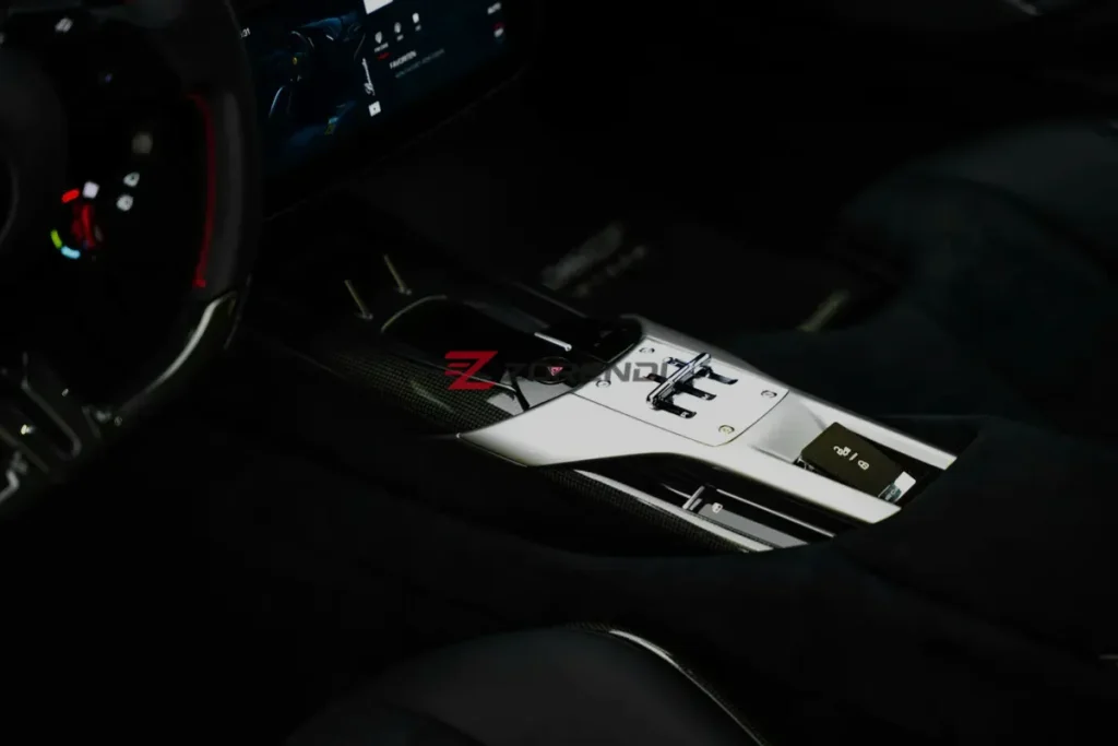 Ferrari 12Cilindri Coupe 2026 74KM