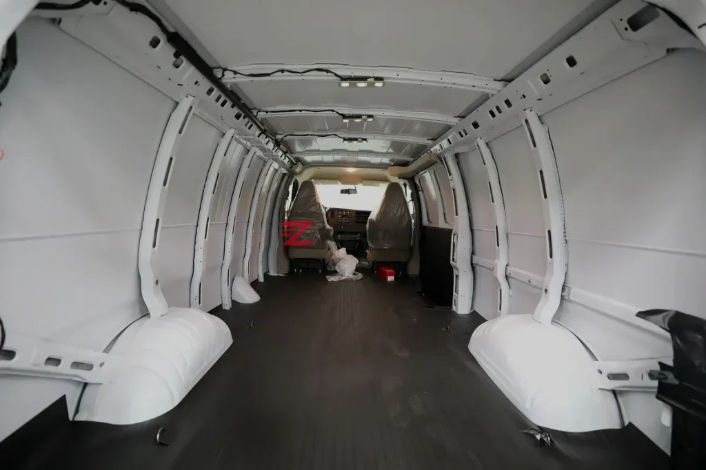 GMC Savana 2025 0KM