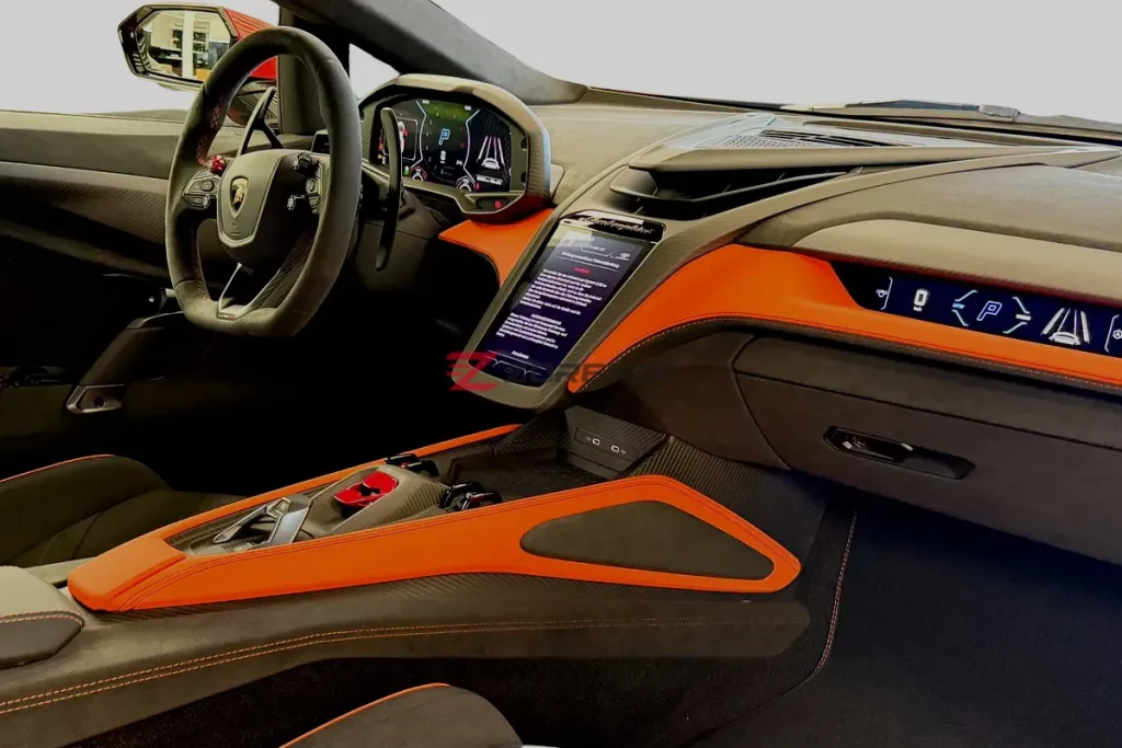 Lamborghini Revuelto 2026 0KM