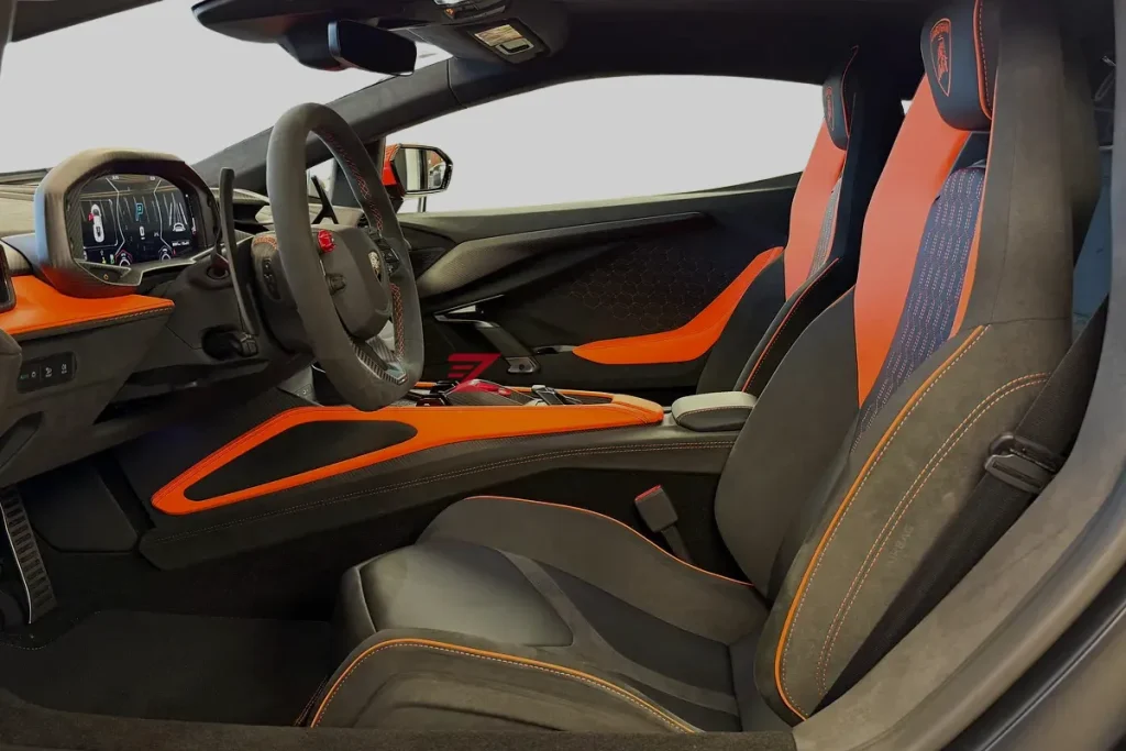 Lamborghini Revuelto 2026 0KM