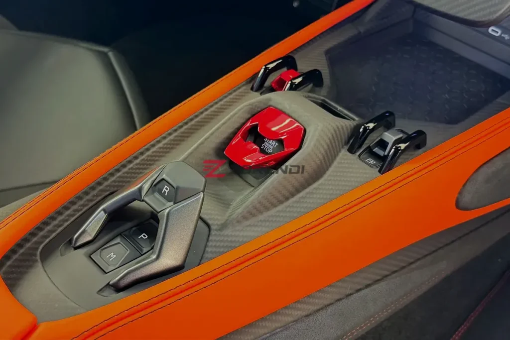 Lamborghini Revuelto 2026 0KM