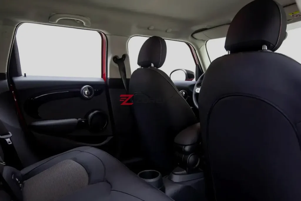 MINI Cooper Cooper 2024 56KM