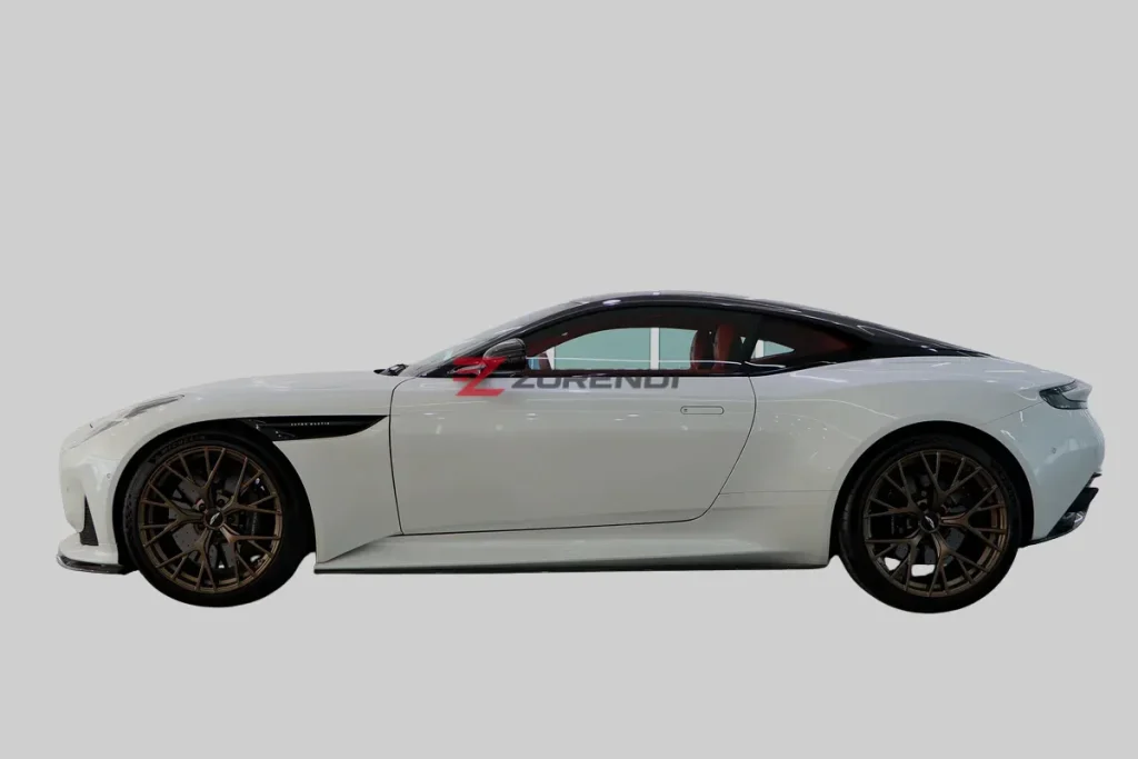 Aston Martin DB12 Coupe 2024 79KM