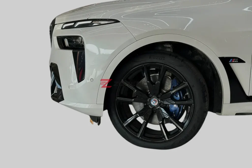 BMW X7 M60i 2023 0KM