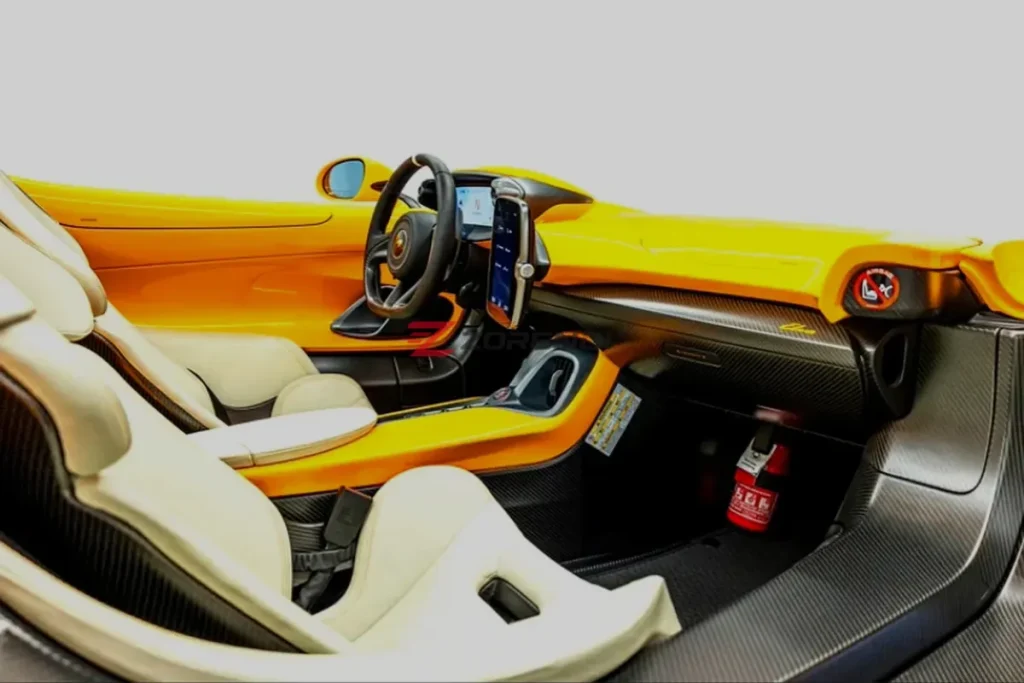 McLaren Elva 2021 8KM