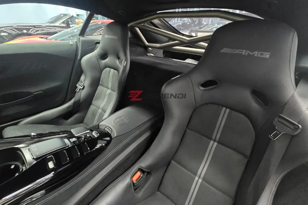 Mercedes-Benz AMG GT Black Series 2022 200KM