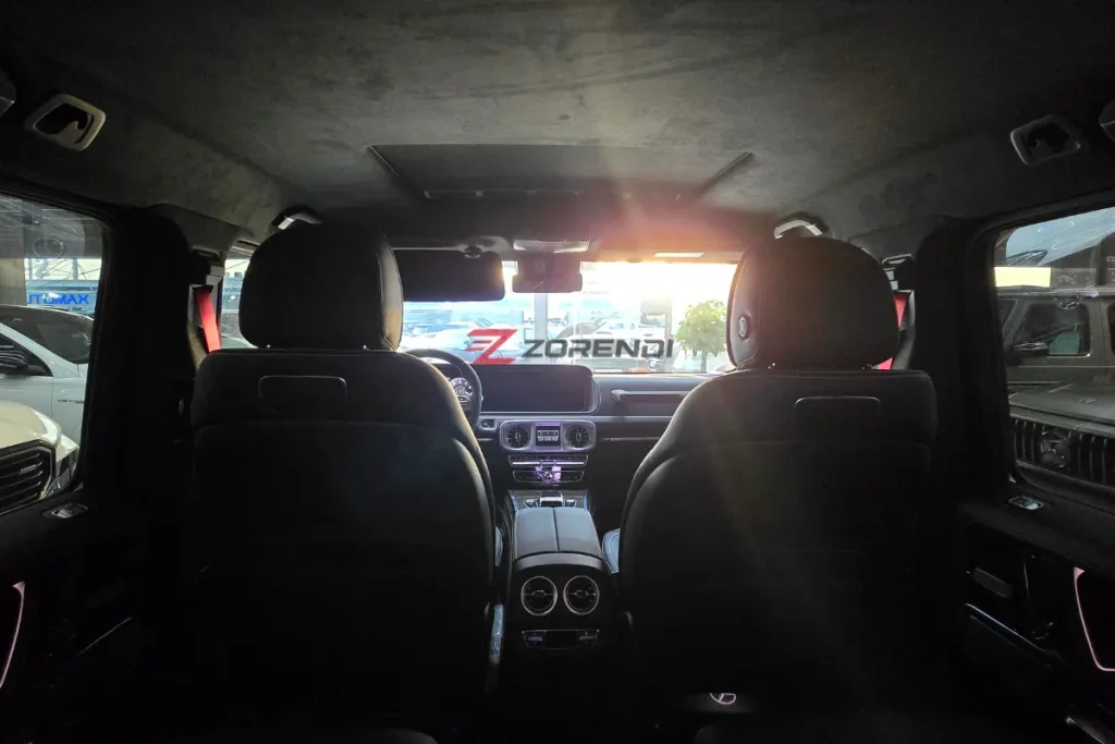 Mercedes-Benz G-Class First Glass Black 2024 4000KM